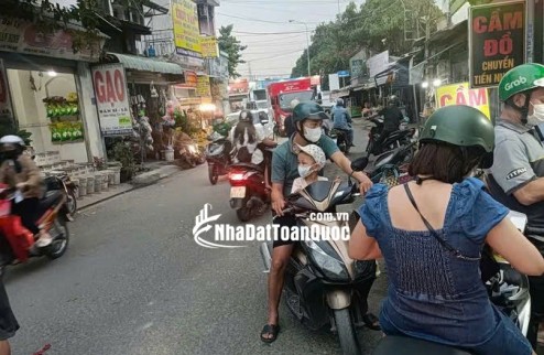 Bán gấp nhà cấp 4 chợ Trần Quang Cơ, Q 12, đang cho thuê 12 triệu/ tháng, chỉ 3.5 tỷ